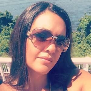 Meet your Posher, Pamela